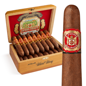 Arturo Fuente Hemingway Short Story 4x49 EMS hộp gỗ tuyết tùng 25