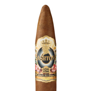 Ashton Estate Sungrown 22 Year Salute 6x52 Natural hộp 25