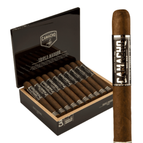 Camacho Triple Maduro Toro 6x50 Maduro hộp 20