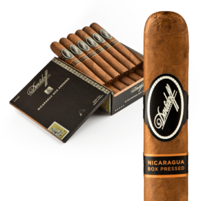 Davidoff Nicaragua Box Pressed Toro 6x52 Oscuro hộp 12