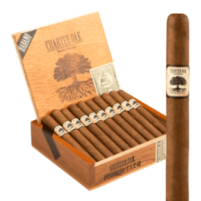 Foundation Charter Oak Habano Petit Corona 5.25x42 EMS hộp 20