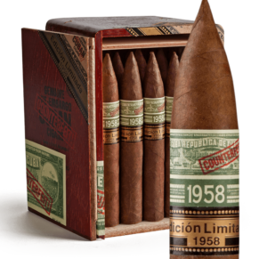 Genuine Pre-Embargo C.C. Edicion Limitada 1958 No. 2 6x55 Maduro hộp gỗ tuyết tùng 25