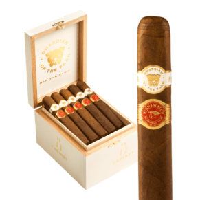 Guardian of The Farm Night Watch JJ 5.25x50 Maduro hộp 25