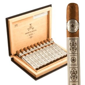 Montecristo Volume 1: 100 Days Toro 6x52 EMS hộp 10