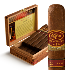 Padron Family Reserve 45 Years Maduro 6x52 Maduro hộp 10
