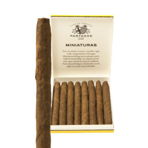 Partagas Miniaturas 1 gói 8 3.25x26 EMS Qty of 80