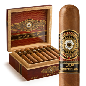 Perdomo 20th Anniversary Sungrown Churchill 7x56 EMS hộp 24