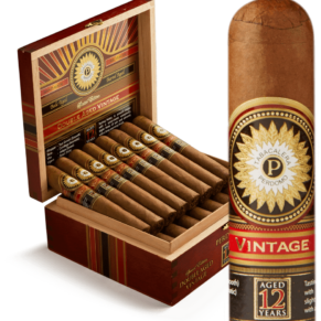 Perdomo Double Aged 12 Year Vintage Sun Grown Gordo Extra 6.5x60 EMS hộp 24
