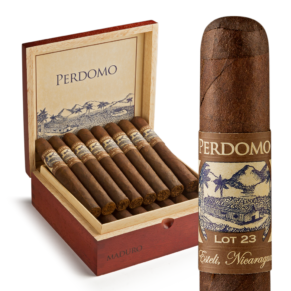 Perdomo Lot 23 Toro Maduro 6x50 Maduro hộp 24