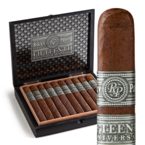 Rocky Patel Fifteenth Anniversary Toro 6.5x52 EMS hộp 20