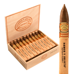 Romeo y Julieta Crafted by Plasencia Piramide 6.5x54 EMS hộp 20