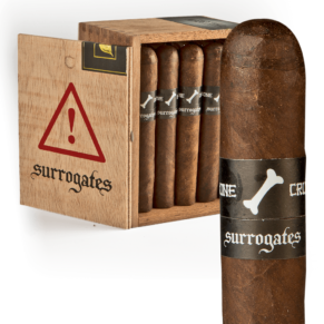 Surrogates by L'Atelier Bone Crusher 5.25x55 Maduro hộp 20